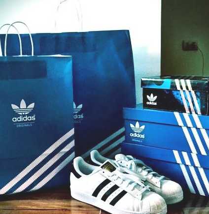 5 tips to identify fake Adidas shoes – Holostik